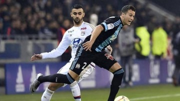 布雷斯特主场迎战里昂,老牌劲旅能否客场翻盘?