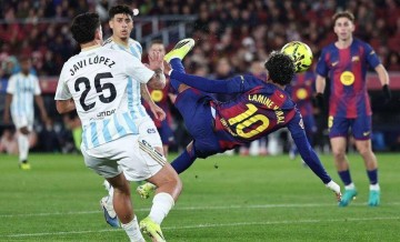 28场造25球直攀巅峰!但巴萨核心的终结能力是硬伤?