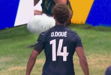 世俱杯悲喜夜:欧冠冠军2-0杀疯,2人染红进四强