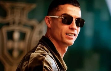 C罗离开沙特联，西甲平民队有意签约，转会或难成行