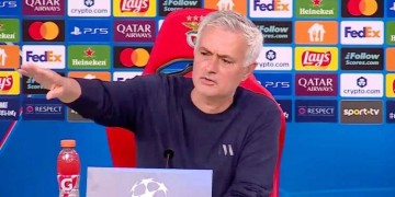 穆里尼奥沉着应对风波,果断下达封口令,力求守住道德制高点