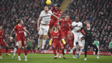 德甲前瞻:拜仁慕尼黑VS奥格斯堡 周六013焦点战 主场争冠王者VS客场保级弱旅的碾压对决