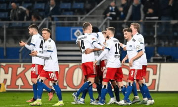 德甲激战:圣保利 VS 汉堡,谁能突破困境?