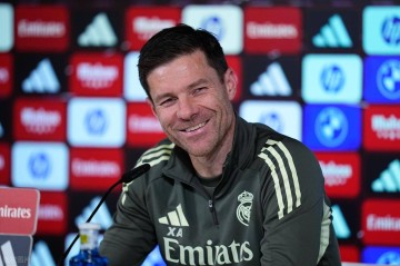 西甲联赛:皇马官宣解雇阿隆索的背后,藏着多少鲜为人知的秘密