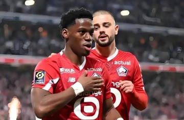 法甲欧塞尔锋霸已发文告别离开俱乐部!下个月将直接转会加盟大连英博,曾入选过国家队