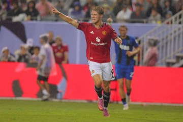 霍伊伦德计划曝光！若曼联7500万签谢什科，他将改变主意选择走人