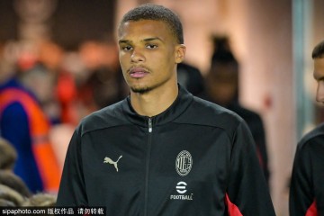 官宣!米兰后卫佳夫加盟纽卡斯尔 转会费总价4000万欧