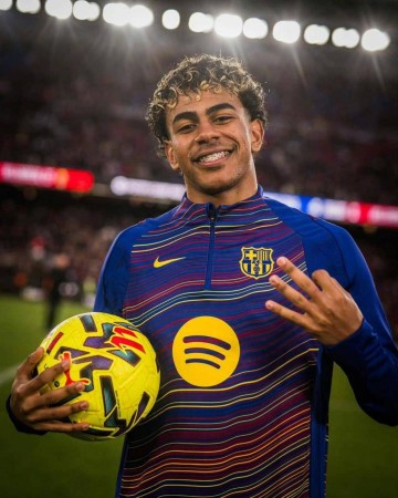 18岁230天!亚马尔一夜改写西甲百年纪录,巴萨新王已至