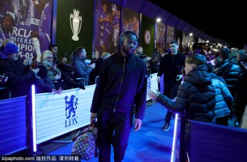 切尔西新帅浮出水面:法甲球队主帅罗森尼尔成头号热门,能否重振蓝军士气?