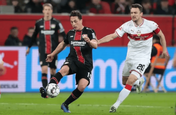 德甲焦点战：汉堡VS勒沃库森，保级与欧战资格的激烈碰撞