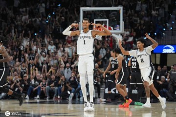 字母哥文班亚马荣膺首周最佳球员 库里东契奇获提名