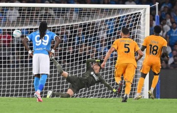 意甲前瞻：比萨主场迎战佛罗伦萨，中下游保级队韧性防守与中上游冲欧劲旅的攻势较量