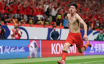 王钰栋留洋计划泡影，无缘西甲，中超生涯暂终止