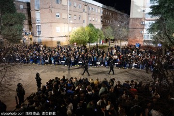 欧冠数据揭秘:亚马尔的成功过人率为何如此惊人?