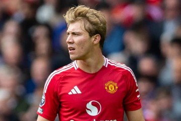 国米锁定锋线补强头号目标,接触曼联失意中锋霍伊伦德