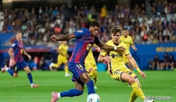 拉什福德因晨会迟到失首发，替补登场献助攻，此前他曾多次因纪律受罚