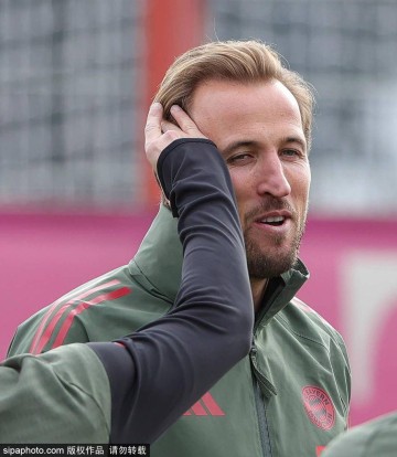 诺伊尔欧冠生涯失误统计：为何在酋长球场总是出现危机？