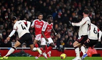 阿森纳0-0利物浦，5连胜终结暴露问题，客队零射正仍阻截榜首队