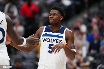 爱德华兹杜伦当选上周最佳球员 东契奇亚历山大获提名