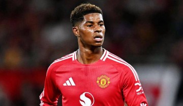 巴萨夺冠迈进!新大罗崛起,解决左路难题,自降年薪,成欧冠黑马