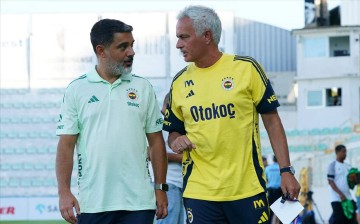 欧冠报名倒计时10天,穆里尼奥不满训练替补问题浮出水面