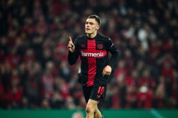 1000万欧!皇马小赚一笔,多特求购18岁后卫,只为提升后防线