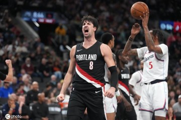 阿夫迪亚28+11伦纳德23分 开拓者胜快船