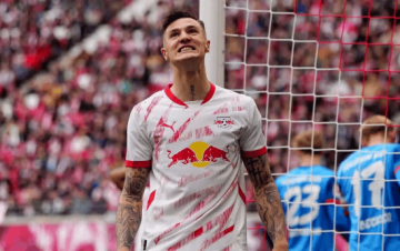 1.96米锋霸塞斯科争夺战白热化!阿森纳8000万镑目标恐遭沙特截胡?