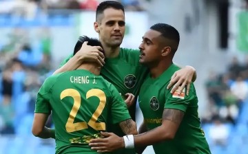 放弃加蓬籍!足协提前拍板同意法甲冠军队王牌核心归化入籍,已搭档王钰栋出战