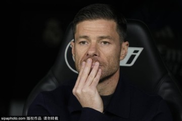 VAR的双刃剑:西甲积分榜若无VAR,巴萨与皇马将并列领跑