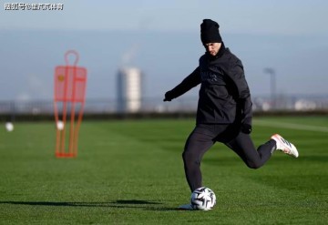 上赛季欧冠近乎无敌,本赛季状态低迷:巴黎圣日耳曼到底怎么了