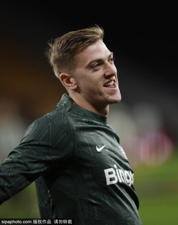 前途光明!18岁埃斯特旺本赛季参加三项赛事均取得进球