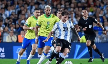 1:4惨败和0:6惨败!两场比赛被狂灌10球,五星巴西被阿根廷压着打