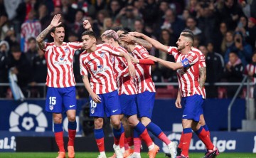 西甲联赛全面解析:巴萨马竞稳拿胜果,皇家社会与塞尔塔对决悬念迭出