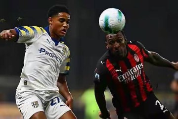 800万转会费+12场不败!米兰客场封神,意甲谁能挡?