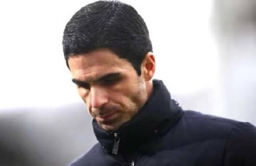 29岁德甲神锋！吉拉西或明年夏转投英超，沙特联赛也是潜在去向