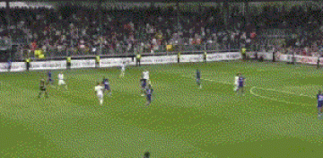 2-1，40岁C罗腾空转体180度庆祝：利剑出鞘，率队逆转法甲劲旅