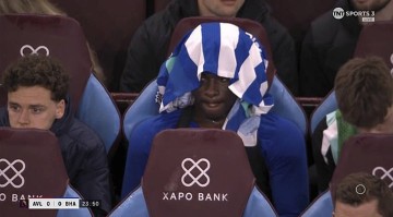 曼联夏窗头号目标遭遇耻辱,22分钟被换下!曝曼城1亿抢安德森