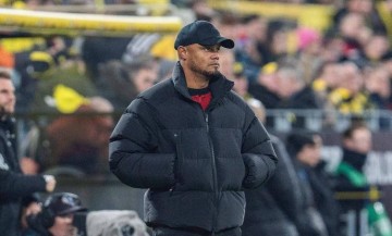 1-2爆冷!德甲卫冕冠军首度失利,五大联赛不败神话终结