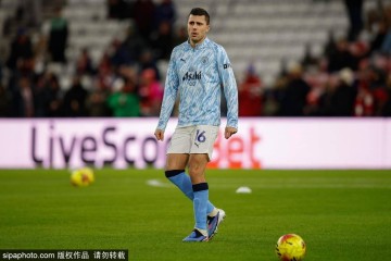 就要买金球!曝皇马再追曼城罗德里 还要趁合同年压价