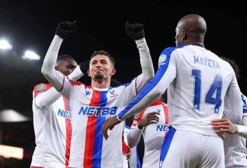 英超第5爆冷平局无缘直通,意甲垫底队欧战也掉链子,欧协联最后一轮剧本太狂野