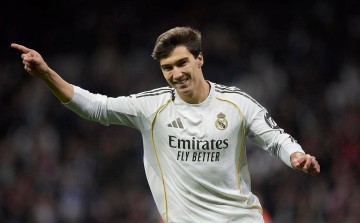 西甲最新积分榜发布:皇马4-1大胜逆转巴萨登顶,维尼修斯状态火热