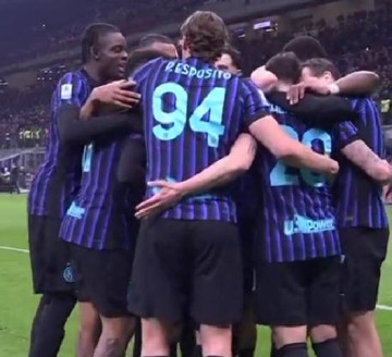 意甲冠军基本锁定!国米15轮14胜领先13分,AC米兰翻盘希望渺茫