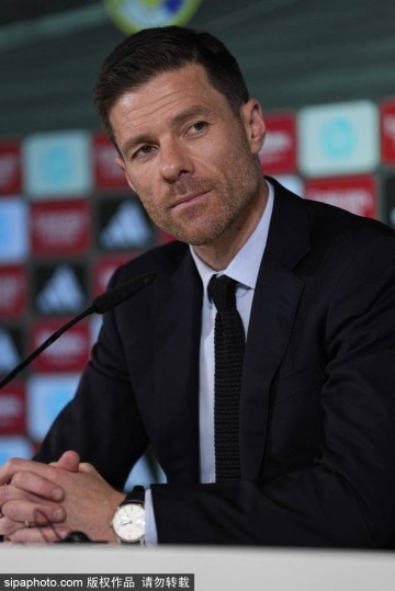 特伦特加盟皇马!西甲迎来新星,球迷狂欢迎接