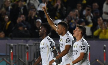 凌晨4点皇马出战!赢球将暂时登顶,3巨头首秀,姆巴佩只差1球创纪录