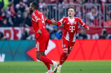 阿森纳迎战拜仁的欧冠大战：拜仁能否再次称霸伦敦？