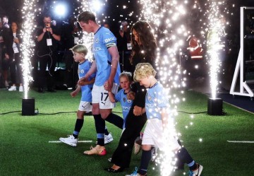 那不勒斯引援助阵孔蒂,欧冠雄心备战国际米兰