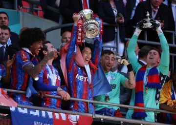 记者：水晶宫有信心被允许参加欧战，但需向欧足联证明符合规定