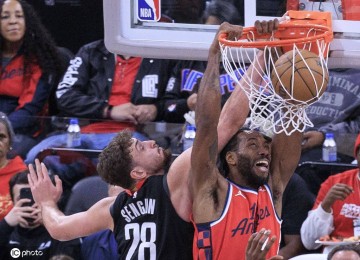 伦纳德41分哈登29分杜兰特22分 快船大胜火箭