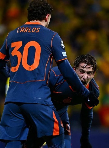 欧冠18决赛首回合:博德闪耀主场三球完胜 国际米兰客场陷入绝境